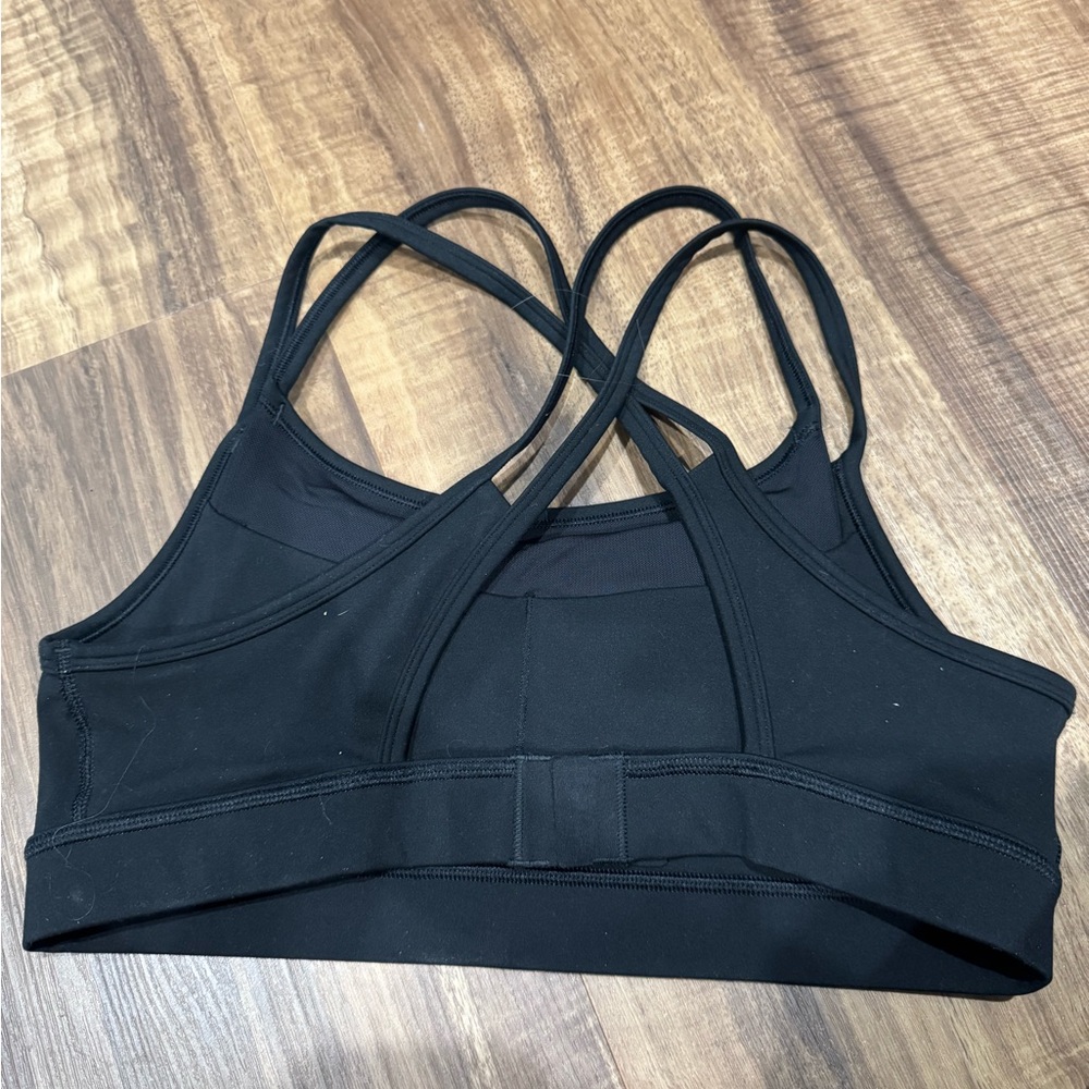 LSKD Black Strappy Sports Bra - Picture 2 of 2